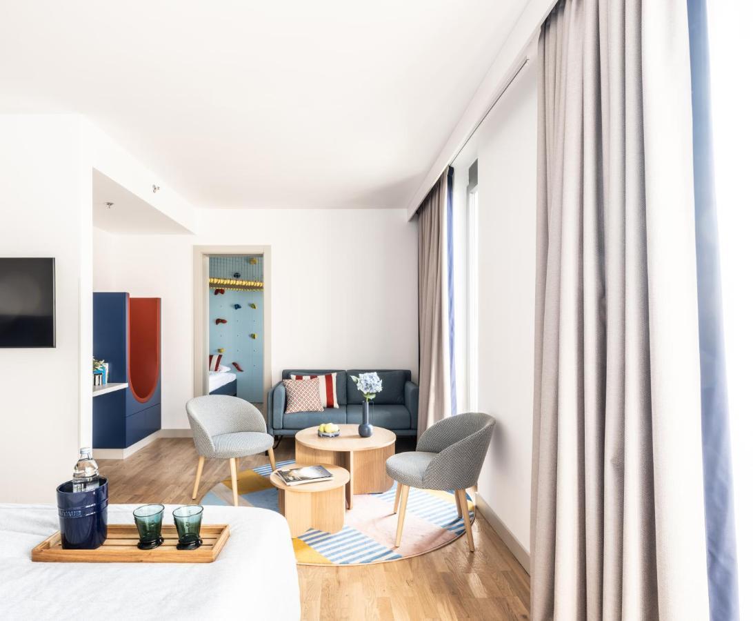Familiensuite mit eingeschränktem Meerblick